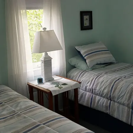 Cottage with great beach. Отели в г. Вулфборо
