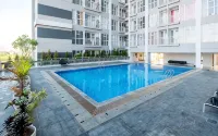 Hotel Dhika Serenity Surabaya - Pools