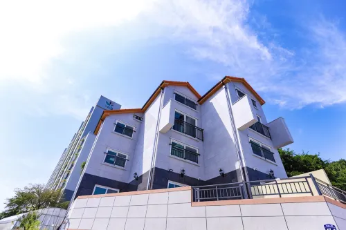 Yeosu Exporo Pension - เพนชั่น