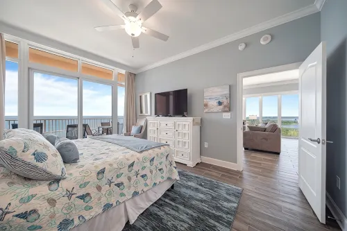 Direct Beachfront Condo Splash Pad Lazy River-Waterslide-Walk to Restaurants - Jacuzzi