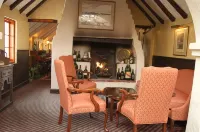Fourways Inn