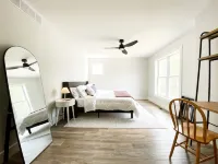Modern New-Build w/ Screened Porch - Walk to Beach - Boutique