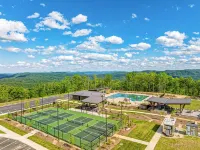 Blowing Rock | Mountain Views, Club Access & Fireplace - Mountain view