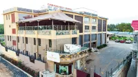 Enkipai Hill Hotel