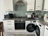 Elegant 2 bed rooms flat - Bãi đậu xe