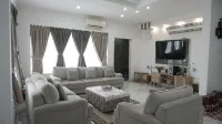 Vila Dalia Puncak Na 5/02 - 4-Sterne