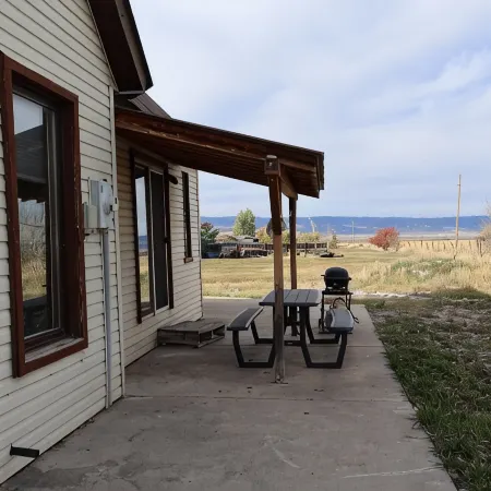 Cozy 3-Bedroom Cabin in Driggs