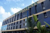 Amazon Park Hotel