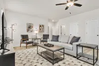 Family & Pets Welcome: 2BR in DT Greer w/ Fire Pit