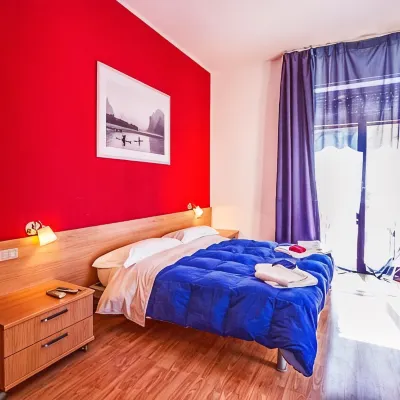 Central Plaza Hotels near Teatro Politeama