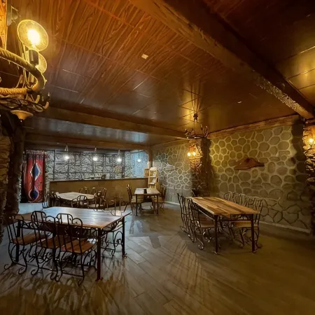 Mina Hotel