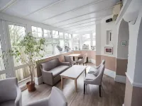 The Corner House Hotel Hotel a Horley