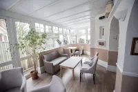 The Corner House Hotel