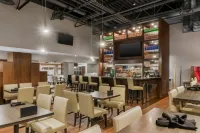 Clarion Hotel & Suites - 2-Star