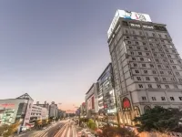 The Marevo Hotels near Singal Station