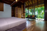 Palm Paradise Cabanas & Villas Beach Resort - parking