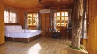 Borneo Tree House - Bungalows