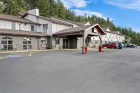 Super 8 by Wyndham Custer/Crazy Horse Area - parking