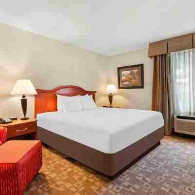 Quality Inn Edison-New Brunswick Rooms
