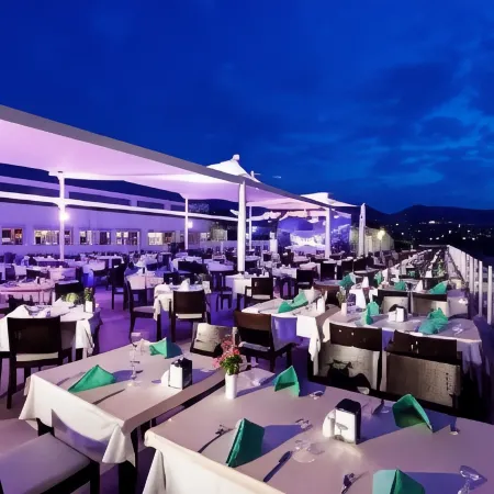 Royal Asarlik Beach Hotel