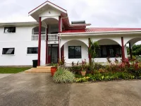 Tonga Holiday Villa - parking