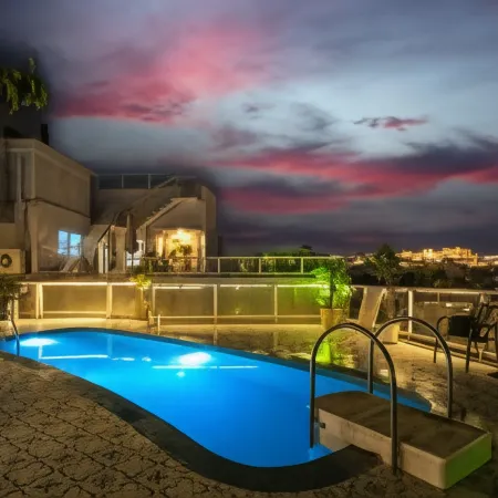 Tripli Hotels Shiv Villas