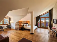 Montana Lodge & Spa, by R Collection Hotels Hotels near Arp