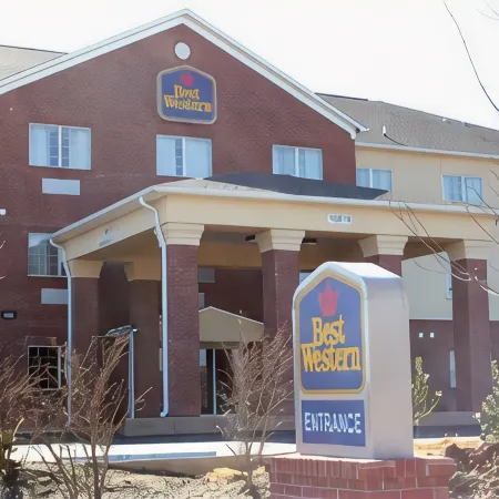 Best Western Plus Olive Branch Hotel Suites