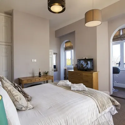 The Buccaneer Inn Hotels near Babbacombe