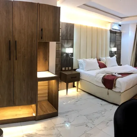 Hotel by Luxury l'Auberge