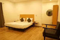 Treetops Inn - Hostels