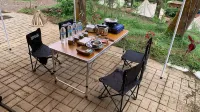 Be Glamping Lembang - مخيمات