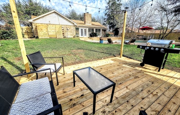 Texas Sunshine Oasis WACO/Silos/Baylor: Pool, Piano, PingPong, Pets on 1/2 acre