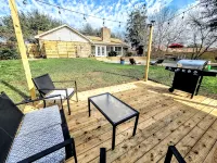 Texas Sunshine Oasis WACO/Silos/Baylor: Pool, Piano, PingPong, Pets on 1/2 acre 休伊特住宿飯店