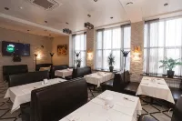 Hotel Tria