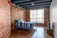 Local Discounts!-Charming Restored Schoolhouse - 4-Sterne