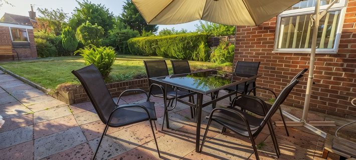 The Secret Garden - West Sussex Hotels in Crawley