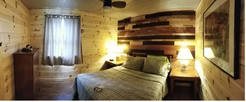 Unique Waterfront Cabin on High Falls Flowage - Chalets