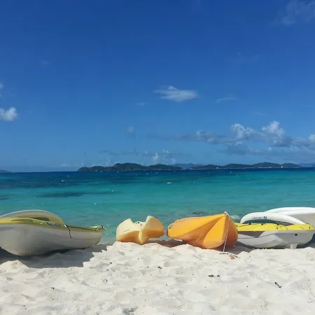 Million Dollar Views: Walk to Beach, Pools, and Restaurant