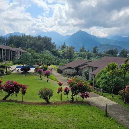 Hanalei Bay Resort 1 Bed/1Bath Condo, Award Winning Pool, 5 Minutes to the Beach