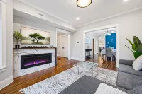 LARGE LUX 6BD, 4BA HOME +garage & patio - Bungalows
