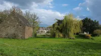 "Le Millet"  Furnished Apartment Between Land and Sea, 5 mm from Lac au Duc.