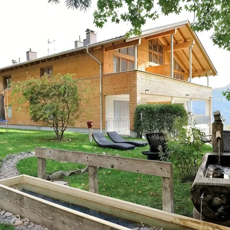 Apartment with garden