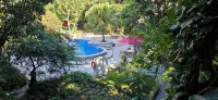Novo Hotel & Suite - Pools