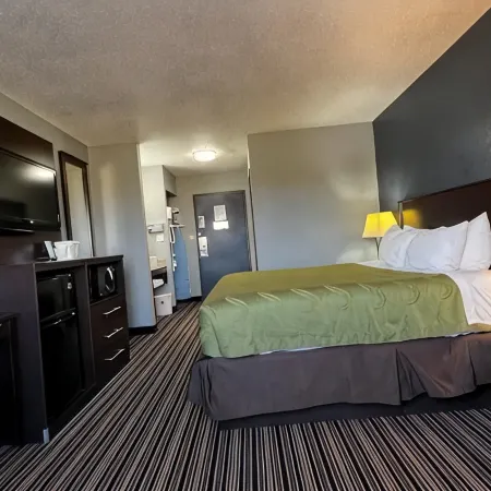 Colby Inn and Suites