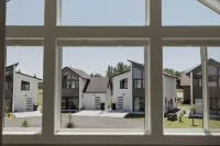 New + Modern 3BR House - 4-Star
