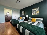 The Flirty Flamingo 3Br/2ba Top Floor Condo in St. Augustine Beach - 3-Star