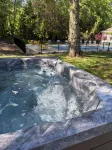 Newly Renovated, 7700 Sq. Ft,  8Br, 7BTH, Heated Pool, Hot Tub, Arcade Game Barn - Wifi