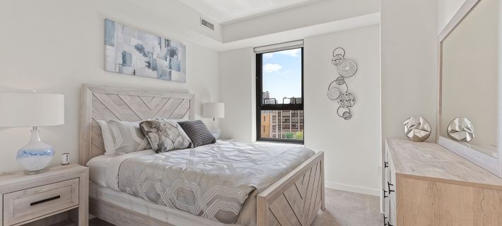 "Melody of Evanston" 3BD, 2BA UrbanLux Condo エバンストンのホテル