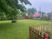 Private cabin that sits on fenced in one acre lotDog friendly) - Chalets